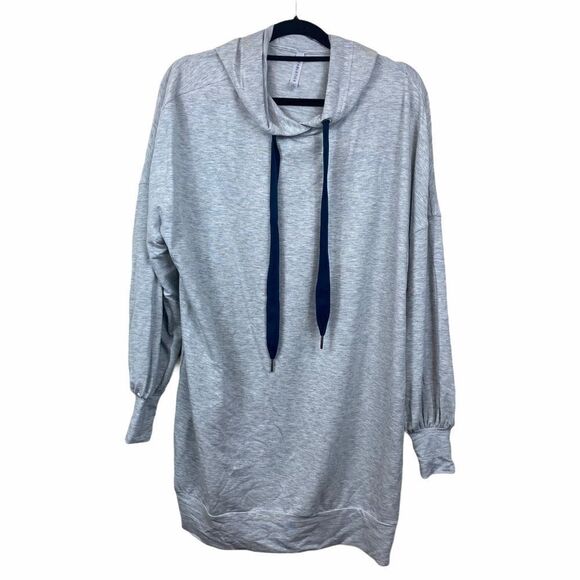 Fabletics | Gray Oversized Hooded Sweatshirt Dress - Picture 2 of 4